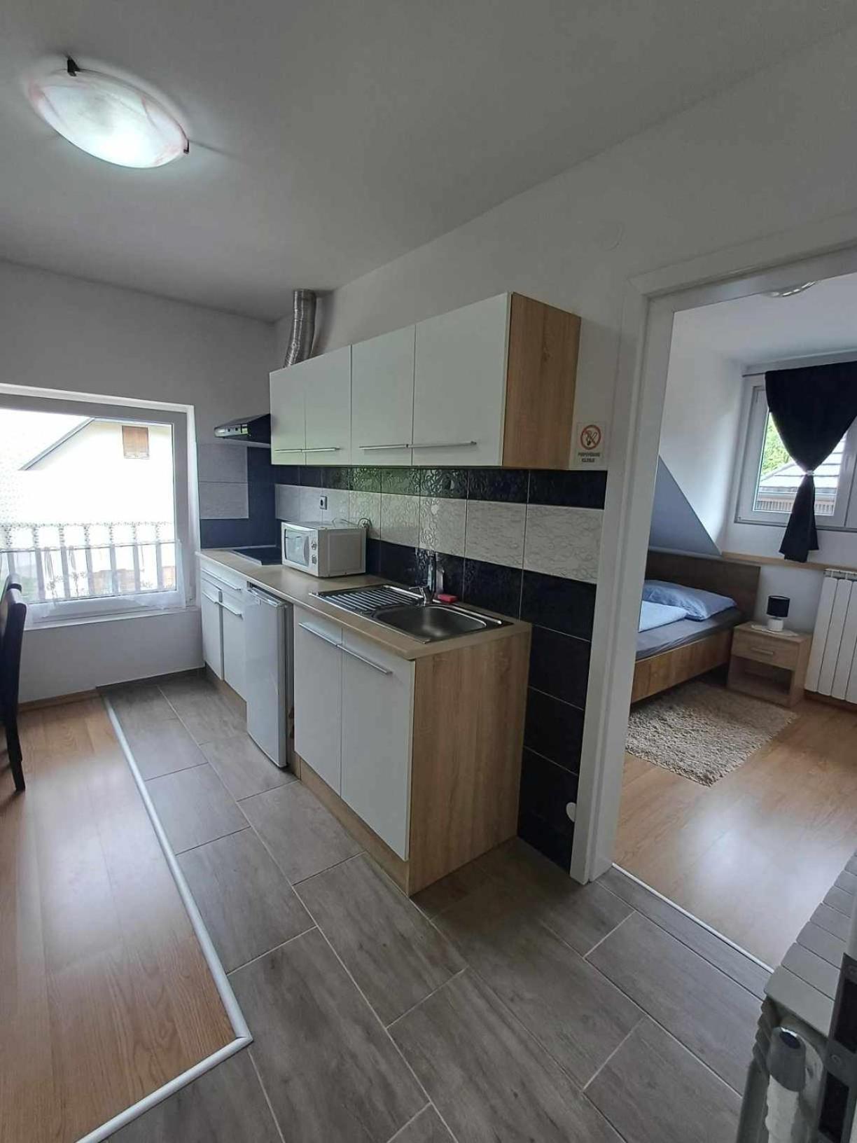 Apartmaji Slatenik *