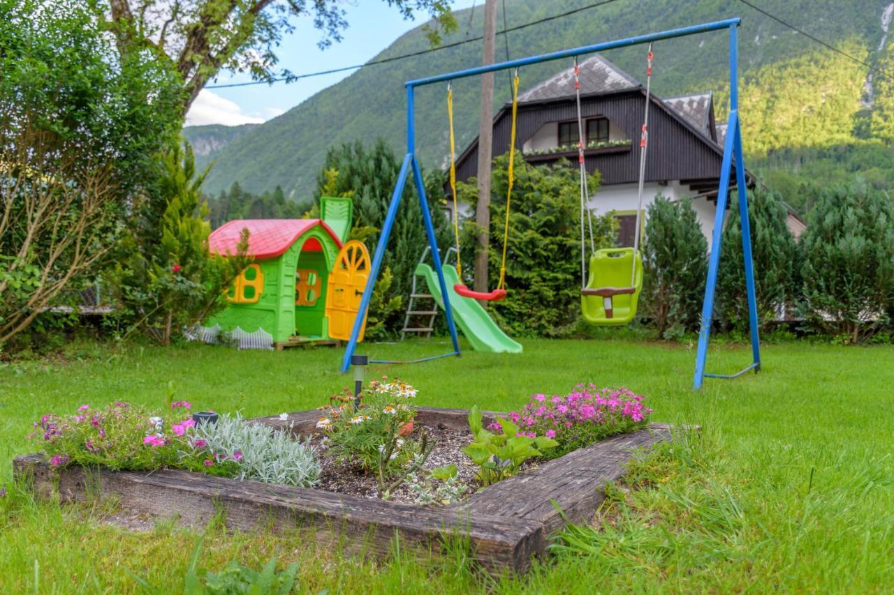 Apartmaji Slatenik Appartement Bovec